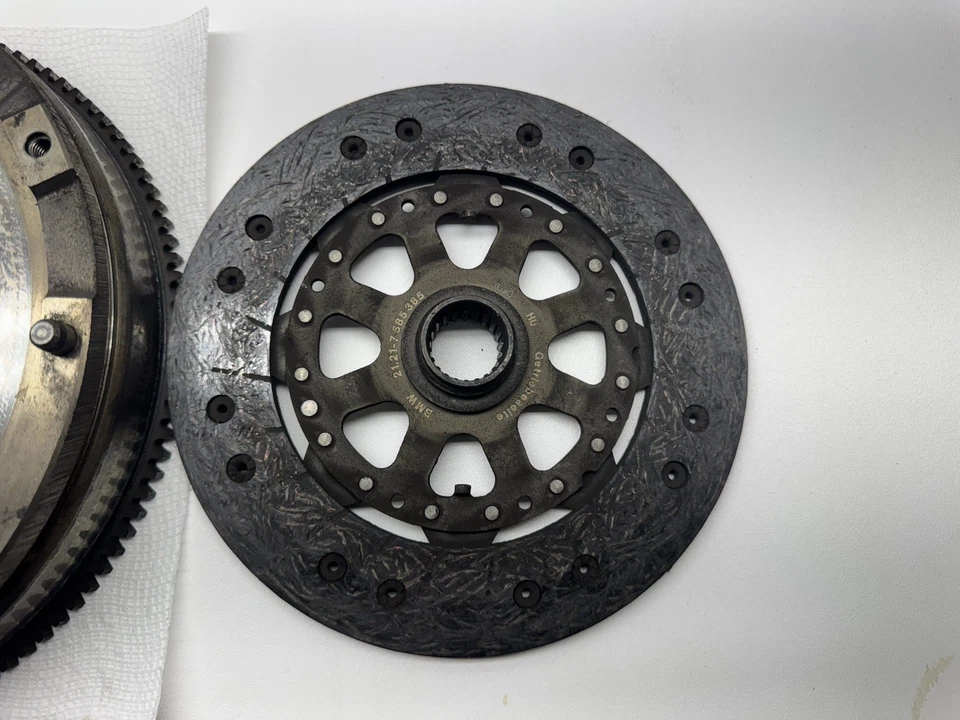 BMW 128I 328I Z4 N52 N51 2009 2010 2011 embrague manual y volante 7573785 7585385 Foto 2 de 4