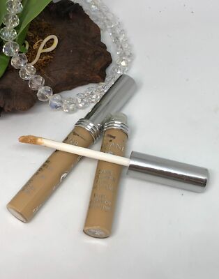 2x Orlane Long Lasting Fluid Eye Shadow - 04 Paille (Nude) - Full Size - New