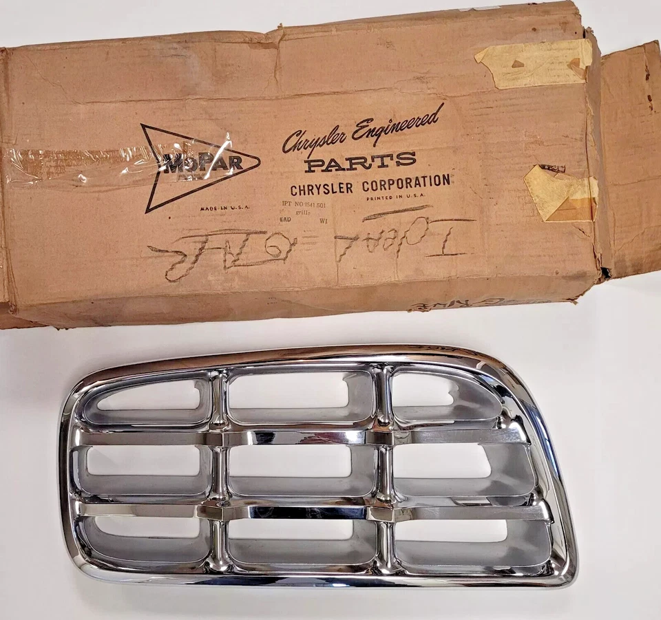 Chrysler Imperial 300 1955-1956 parrilla delantera derecha riñón 1541501 nuevo de colección Foto 2 de 4