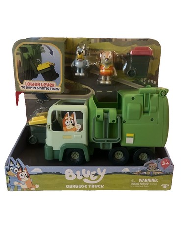 NYCC CURE Boogie-Man DX Play set MyPetMonster Kaiju Sofubi devil
