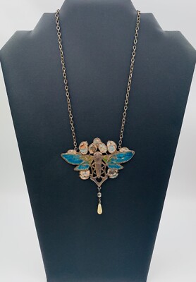 Collier Fantaisie Ancien Pendentif Papillon Ailes Bleues - 30 Grammes, Alliage Argenté, Occasion