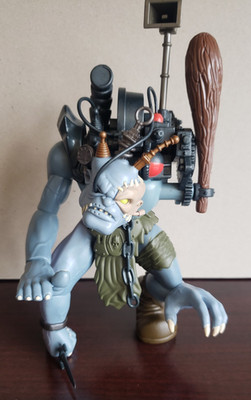 Kenner Small Soldiers Gorgonite Freakenstein 1998 with Club and Loud Speaker