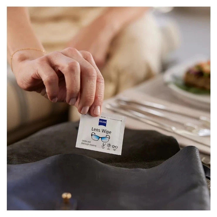 ZEISS Lens Wipes, 220 Count - Pre-Moistened Individually Wrapped Cleaning Cloths