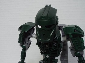 LEGO BIONICLE TOA METRU MATAU (8605) COMPLETE FIGURE **FREE SHIPPING**