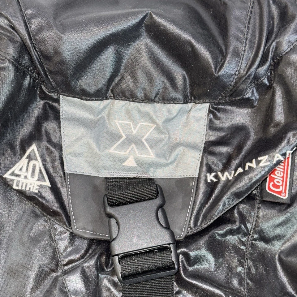 Coleman Kwanza Exponent Tarrian X40 marco interno (21” de profundidad) senderismo mochilero Foto 3 de 4