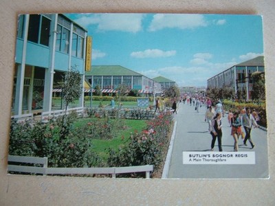 AK BUTLINS BOGNOR REGIS, EINE HAUPTDURCHGANGSSTRASSE. Gebraucht 1972.