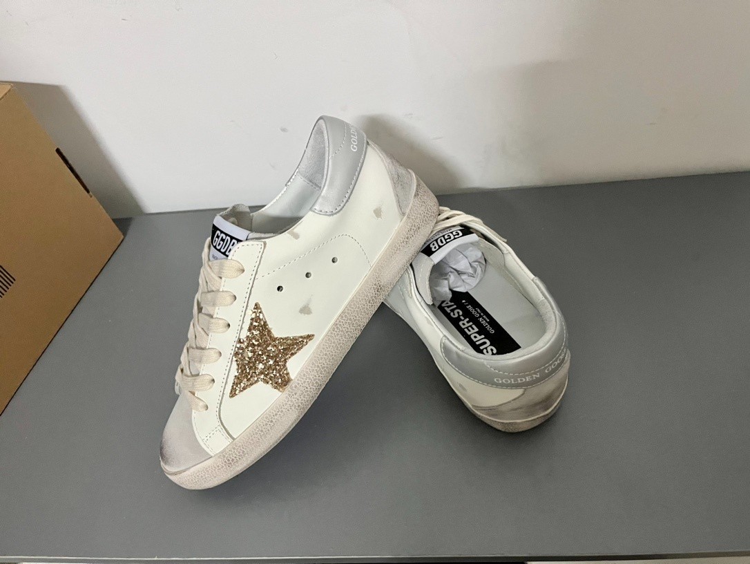 Zapatillas bajas Golden Goose nuevas Super-Star de cuero brillante