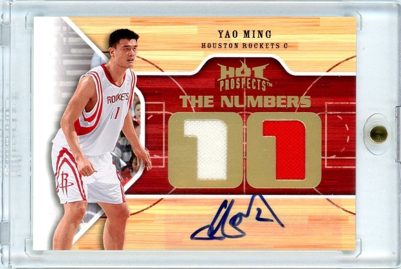 2008-09 Fleer Hot Prospects Yao Ming The Numbers Patch Auto /11 Rockets NG-YM