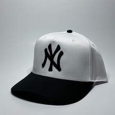 New York Yankees 5 Panel Snapback Cap
