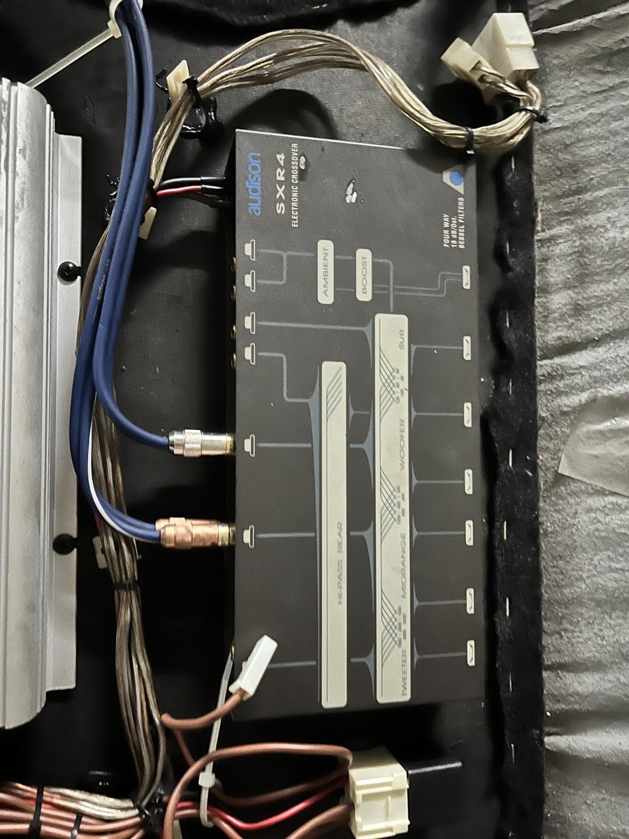 Complete Vintage Audison System (LR132 LR72 LR52 + SXR4) + Aura