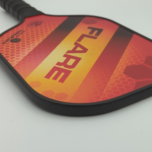 Pickleball Central Rally Flare Graphite Pickleball Paddle Polymer Honeycomb Core - Foto 11 di 11