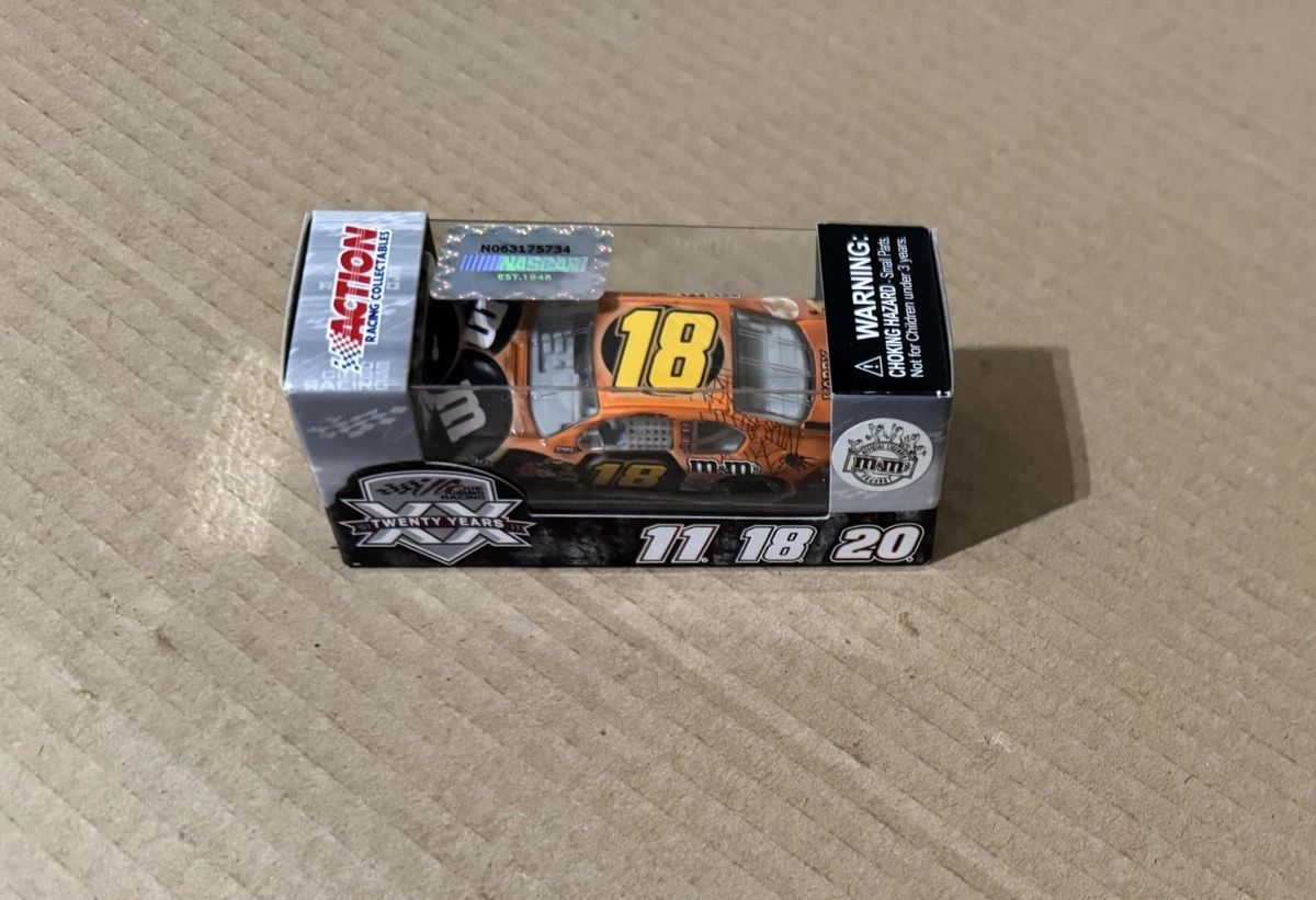Action Kyle Busch Diecast Racing Cars 2011 Vehicle Year for sale