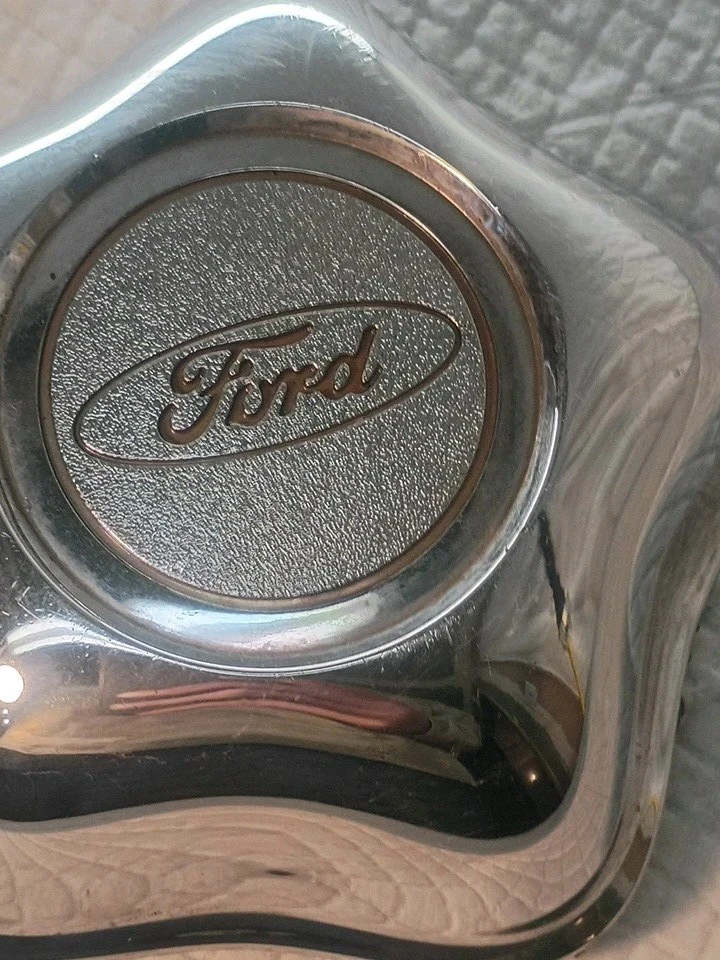 1995 - 2001 Ford Explorer Ranger Chrome Center Cap F57A-1A096-EA Hub Cap - Image 2 of 4