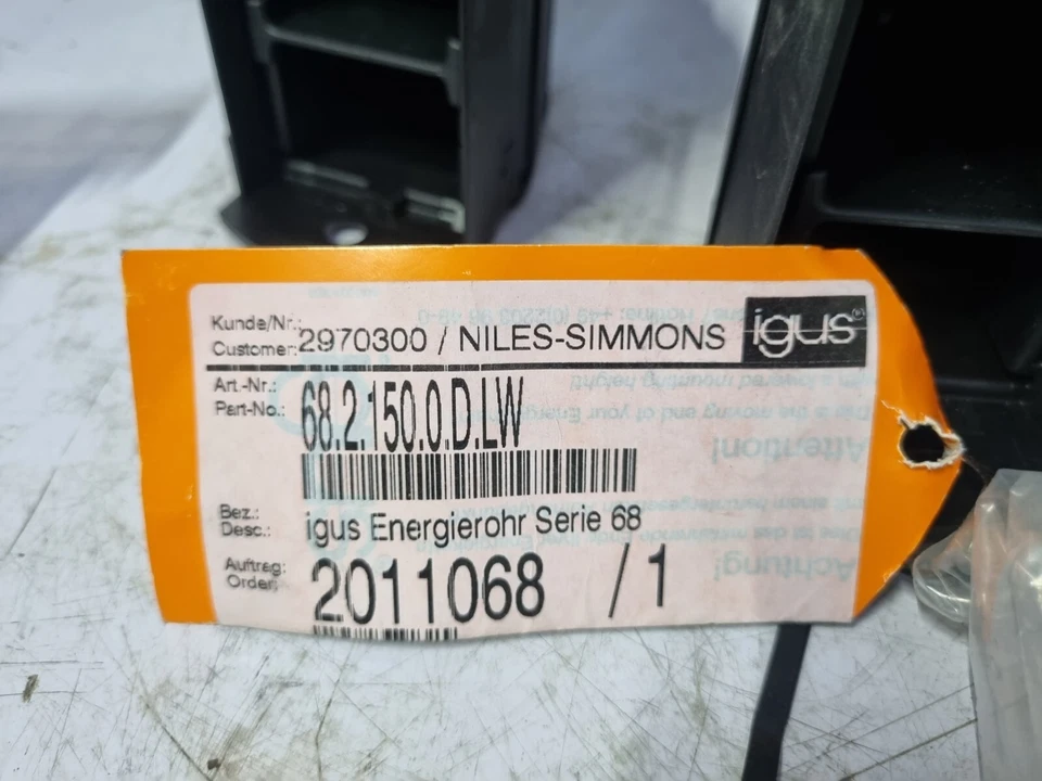 Igus 68.2.150.0.D.LW Igus Engrgierohr Serie 68 / 68.2.150 D - Image 3 of 4