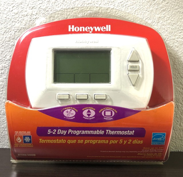 Honeywell RTH6300B Digital 52 Day Programmable Thermostat