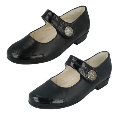 Ladies Gina Navy Pat. Shoes by Sandpiper retail