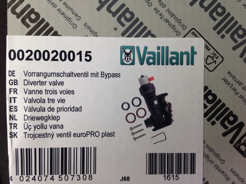 vaillant divertor valve 0020020015 Brand New Genuine Part.
