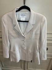 Chanel Boutique Vintage 1997 Cruise Collection Beige Blazer Buttons Size 38 Wool