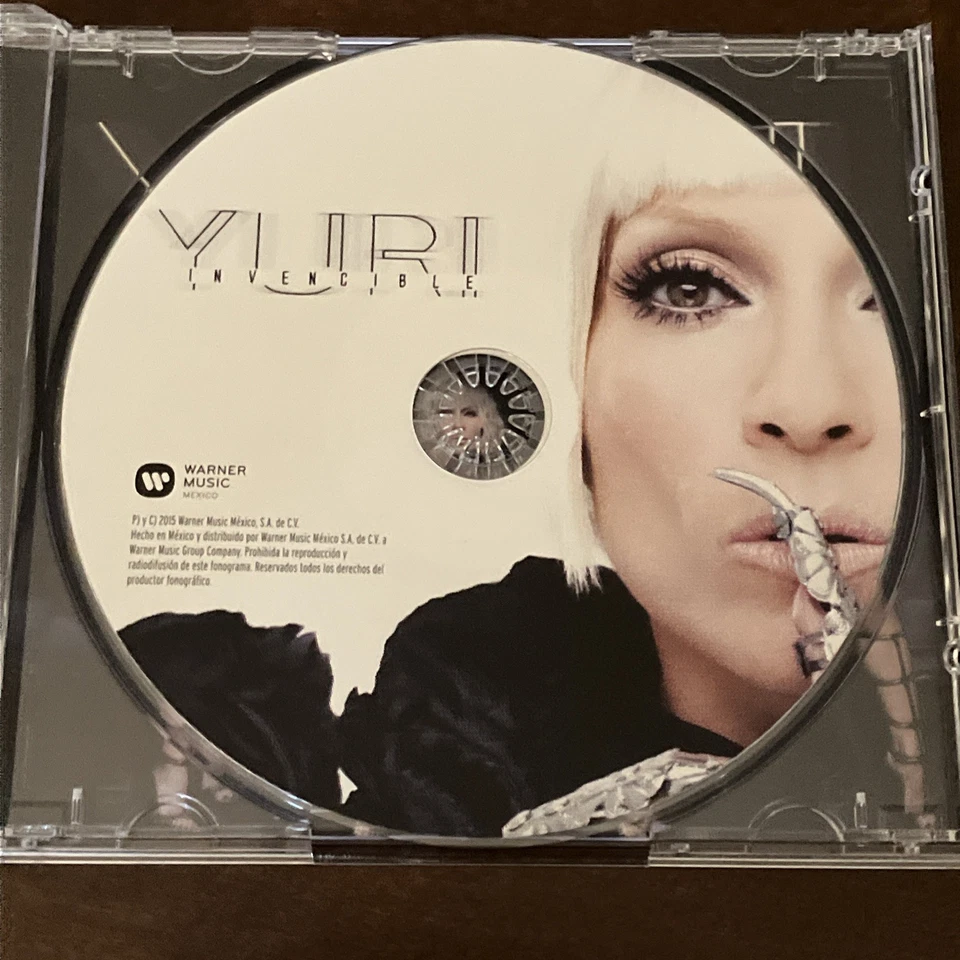 YURI - Invencible - компакт-диск - ** отличном состоянии ** - РЕДКАЯ - Изображение 3 из 4