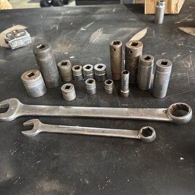 Snap On Lot 14 Sockets 2 Wrenches