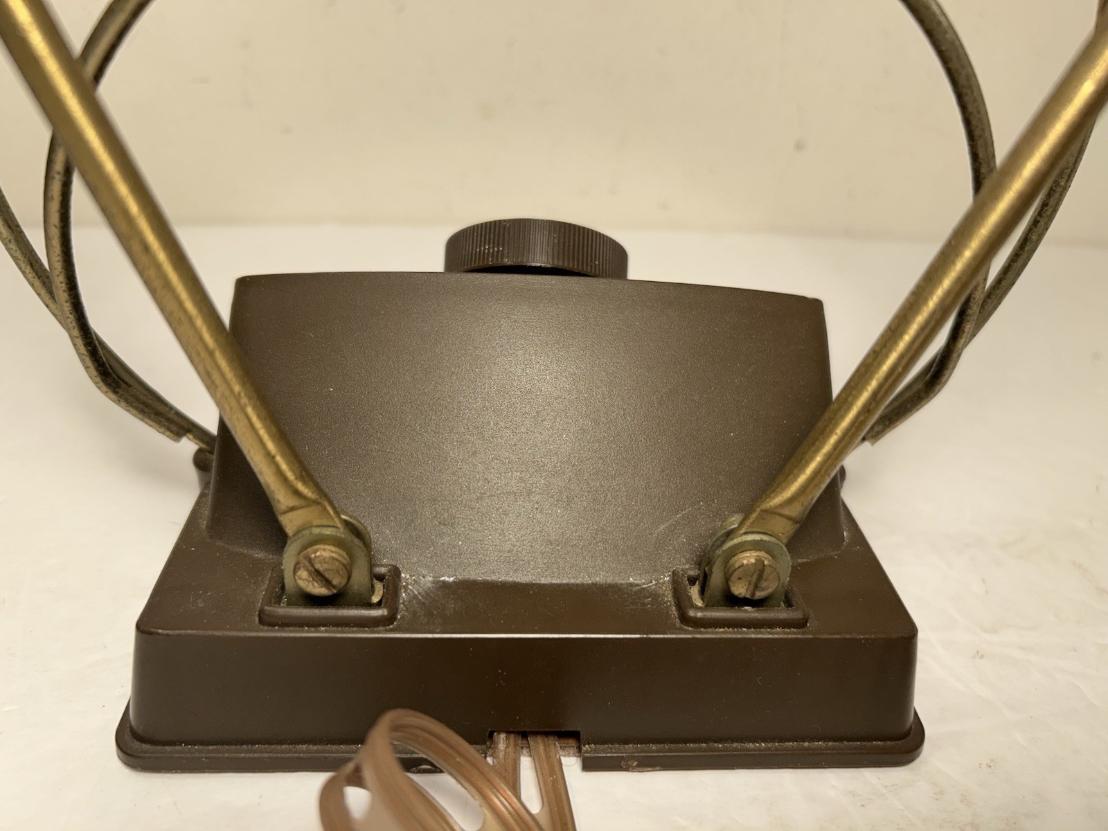 Rembrandt TV Vintage Antenna Art Deco Atomic Age Rabbit Ears MCM VHF UHF FM