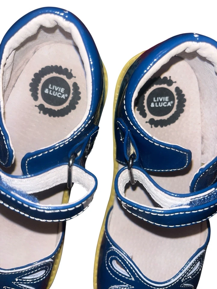 Livie & Luca Azul Pétalo Mary Jane Charol Niñas Talla 1 Foto 4 de 4