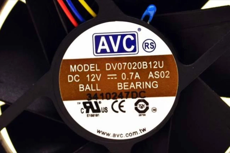 1pcs AVC 0.7A DV07020B12U AS02 70x20MM 4-PIN CPU Fan DC 12V BALL BEARING - Image 2 of 3