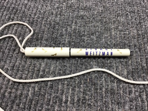 Stuart Weitzman Footwear Advertising Pen With Rope Leash Vintage White - Picture 5 of 10
