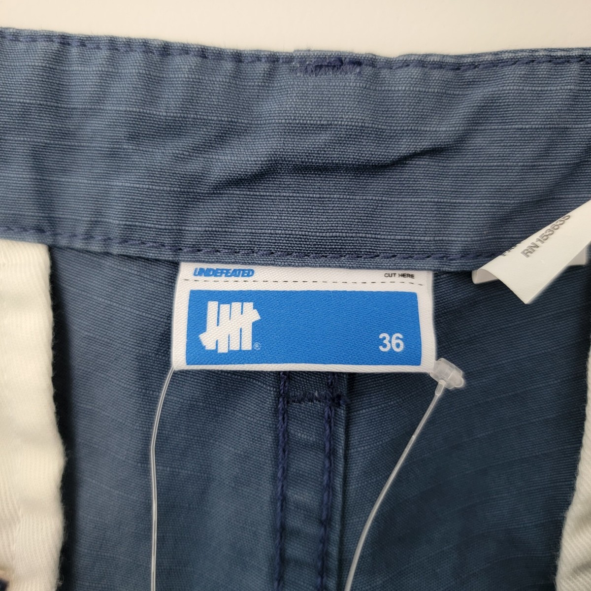 UNDEFEATED CARGO SHORT 36インチ s-l500.jpg
