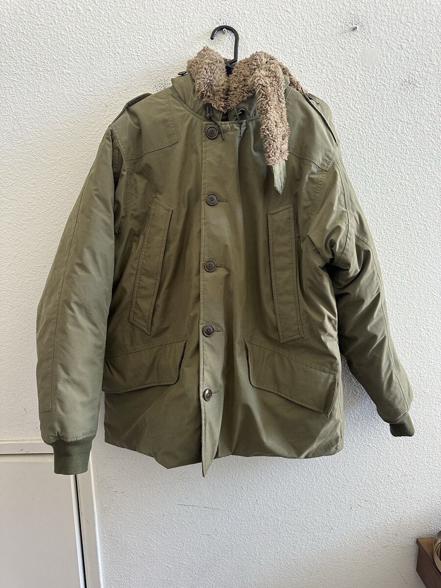 Eddie Bauer B-9 Parka Coat L Green Goose Down Insulated Eddie Bauer B-9 Parka Coat L Green Goose Down Insulated