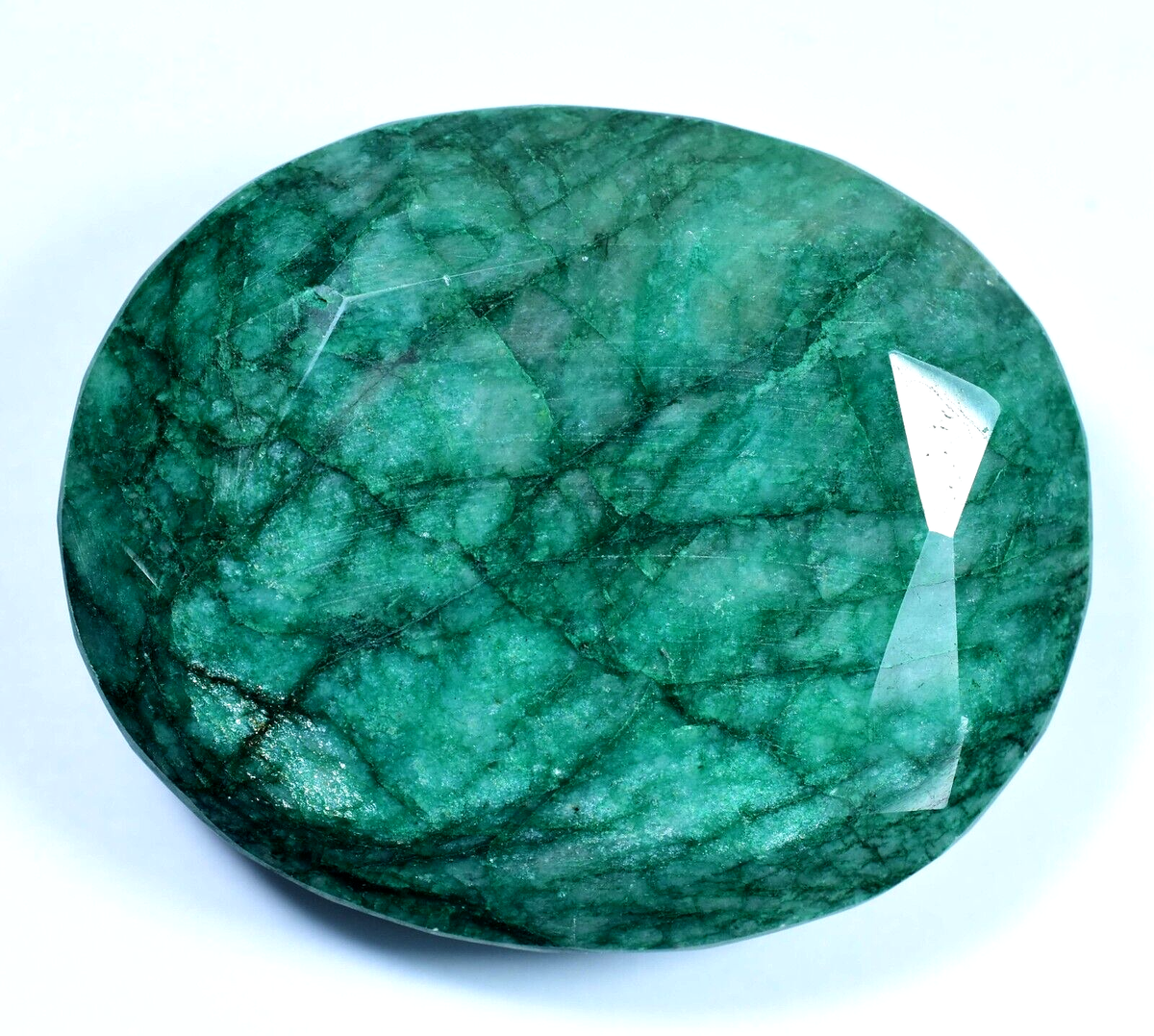 835 Ct Natural Huge Green Emerald Certified Earth-Mined Museum