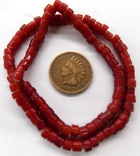 500  Dk Red White Heart Trade Beads African Hudson Bay   677 3mm Temp Sale