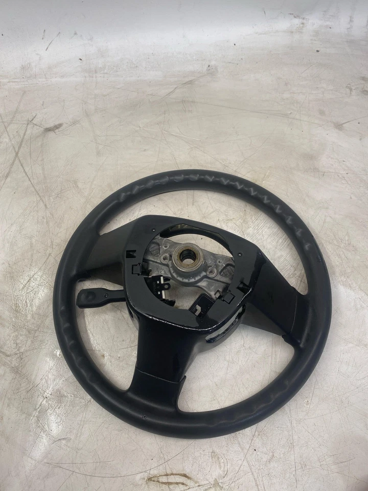 (SOLO PARA VOLANTE) 07-14 TOYOTA FJ CRUISER Volante Foto 4 de 4