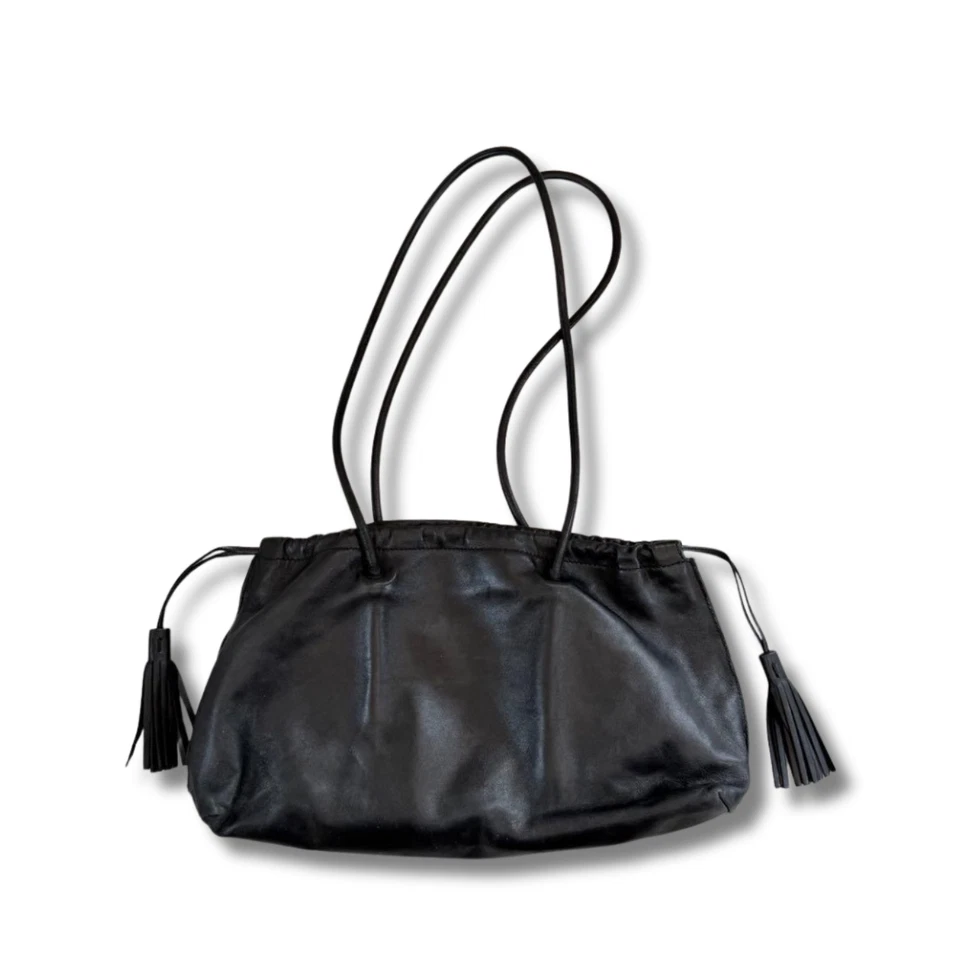 Gucci Shoulder Bag Leather Tassel Black color Vintage size 17cm×29cm×7cm NNCj29 - Image 2 of 4