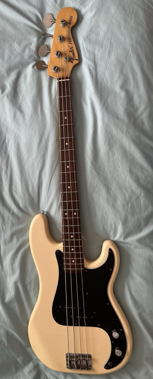 Fender Precision Bass Made in Japan