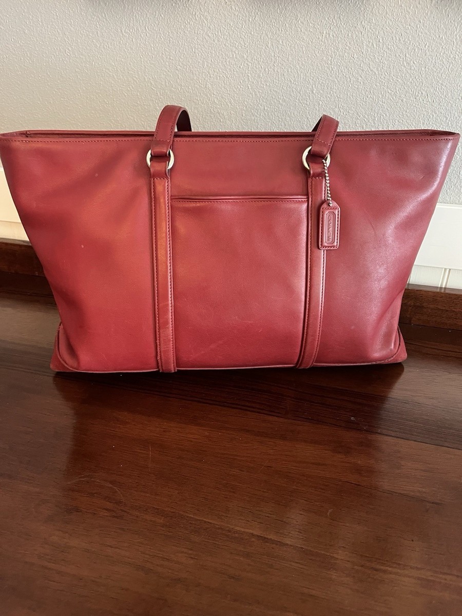 uuuuuu Authentic Coach K2S-5332 Red Leather Shoulder Bag w2 Zip Closure