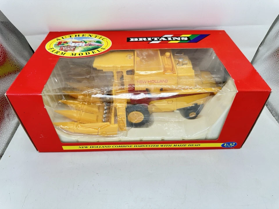 BRITAINS 9571 NEW HOLLAND TR85 COMBINE HARVESTER 1:32 MODEL BOXED MINT - Image 2 of 4