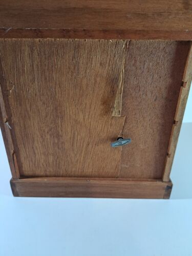 Vintage Wooden Jewelry Box Mini Music Box "rain drops keep falling on my head" - Picture 5 of 12