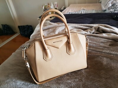 givenchy handbolsas australia