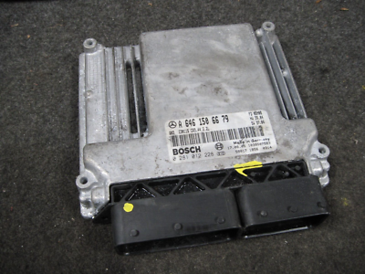2004 MERCEDES C Class C220 CDI 4dr Auto Engine Control Unit ECU  