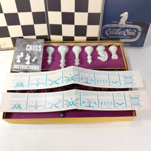 Scacchiera Vintage 1967 Edizione Torneo Cavalier n. 1498 Staunton USA completo - Foto 4 di 21