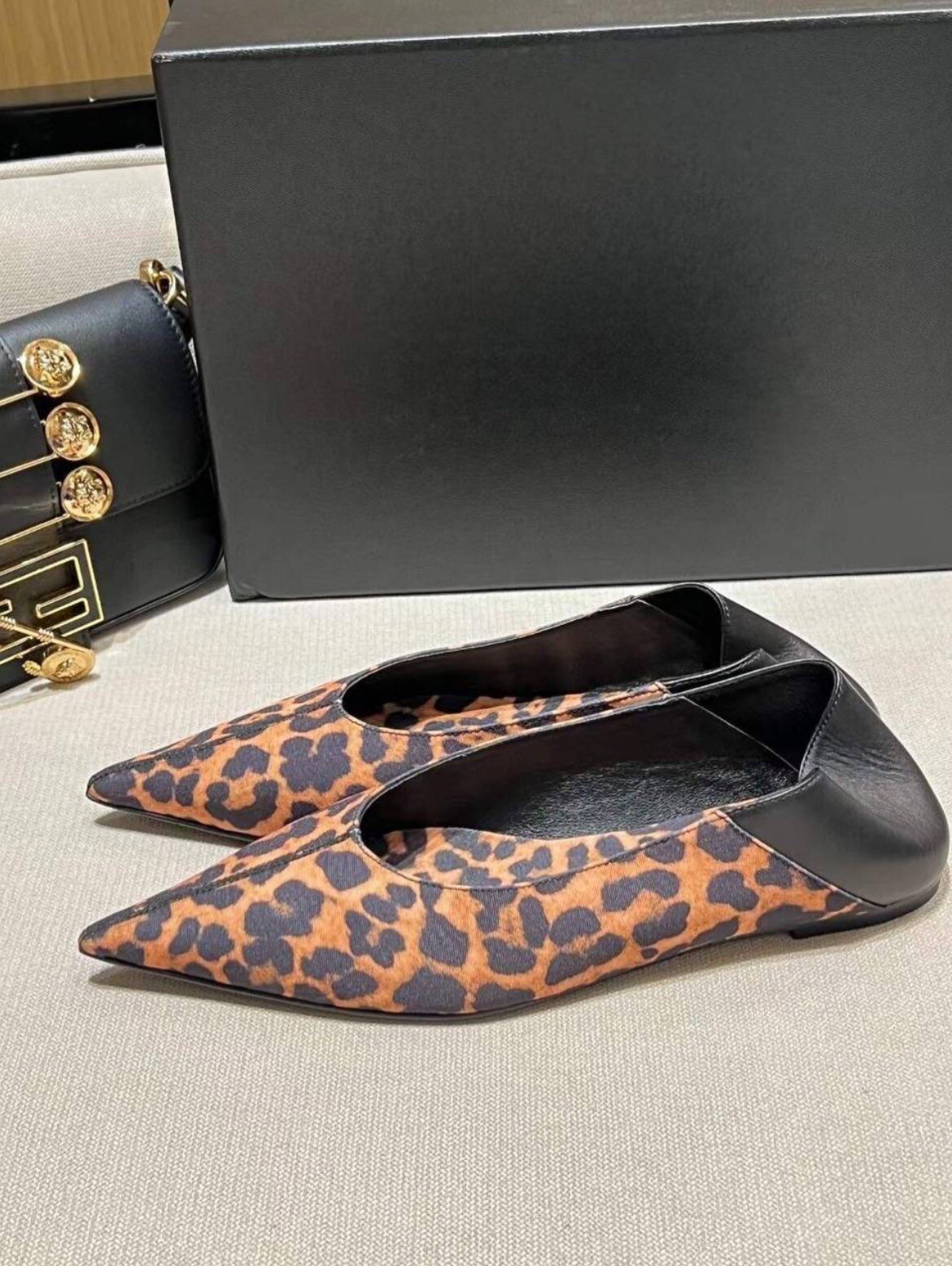 Ballerine leopardate SAINT LAURENT con tacchi bassi taglia EU 39 US 8 5 UK 6 5 AU8 5