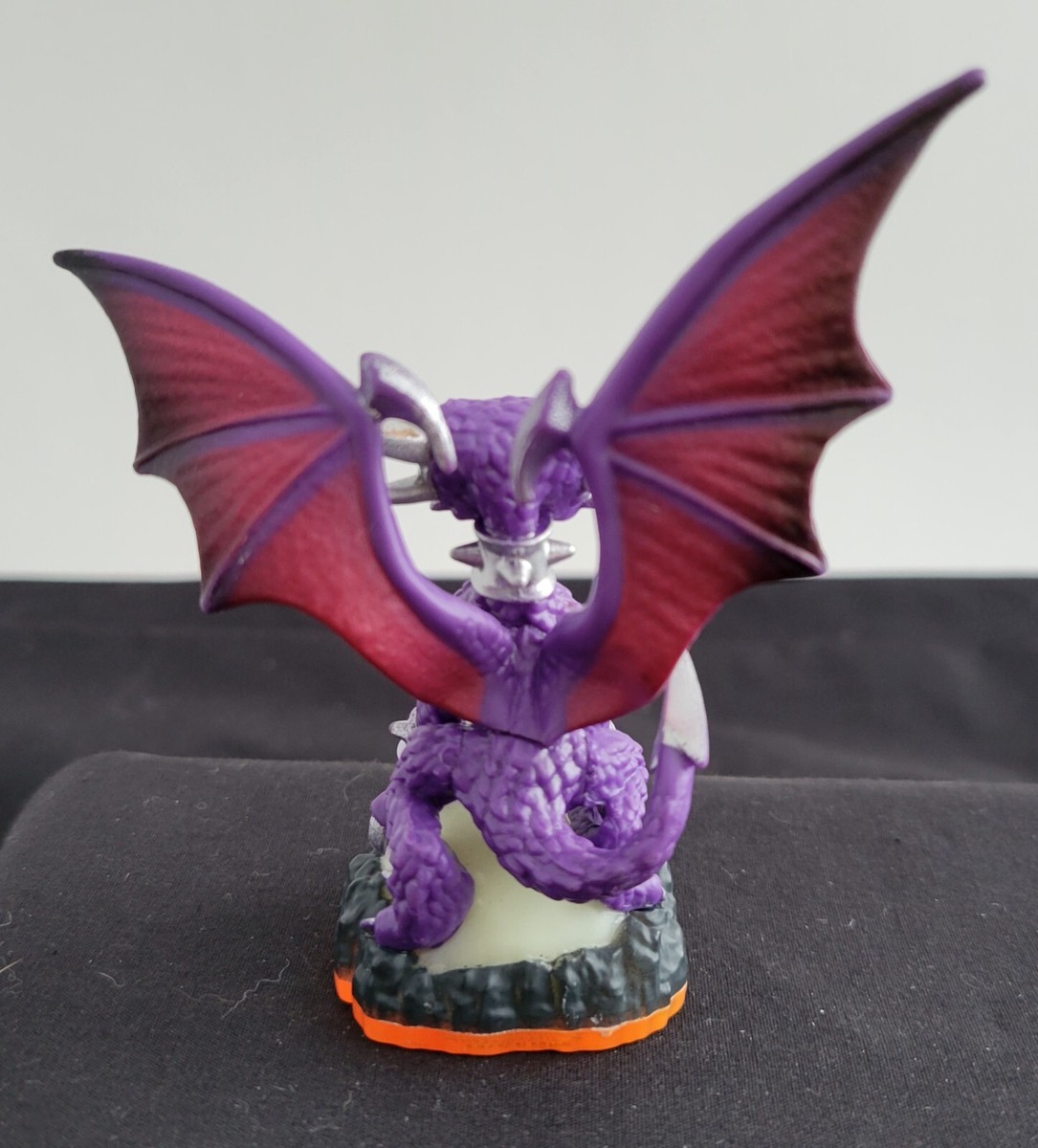 Skylanders: Cynder (Figur) - Lass es Blitzen