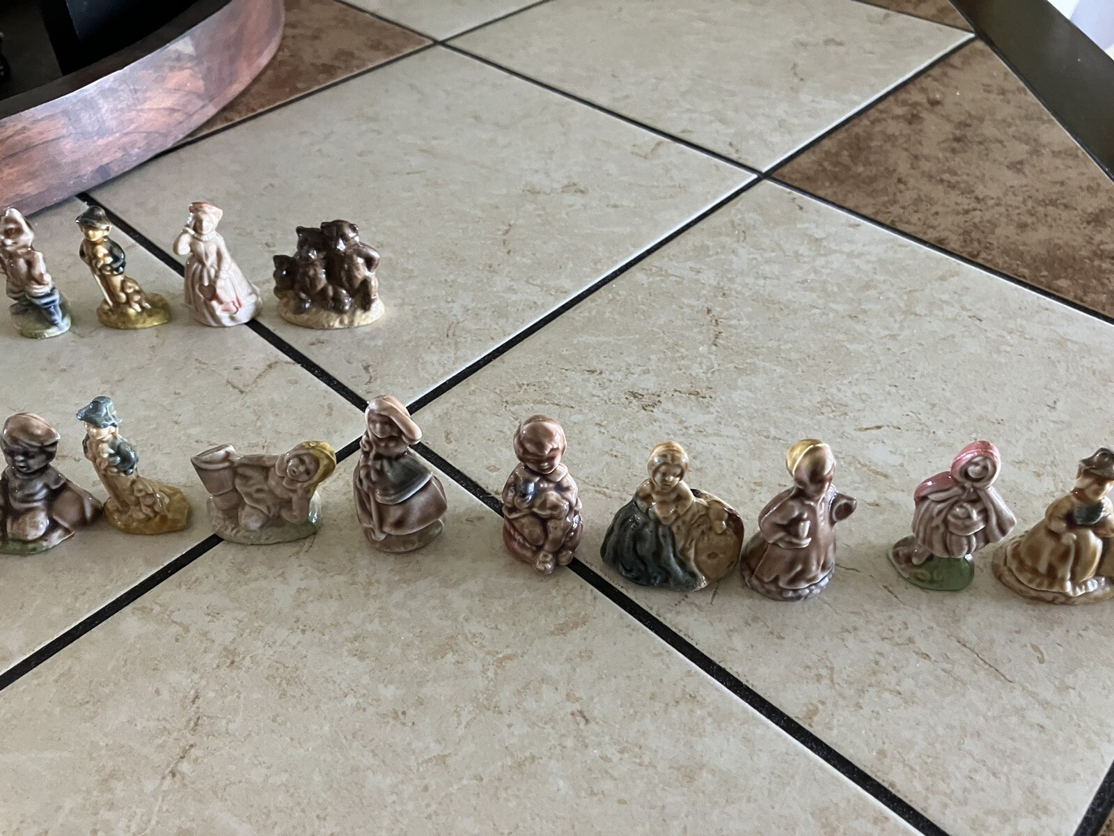 Wade England Full Set 24 NURSERY RHYMES Whimsies Porcelain Figurines eBay