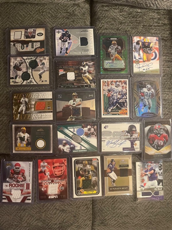 NFL Sports Card Lot- Game Worn Jersey- Autos - Rookies  Vintage - Legends
