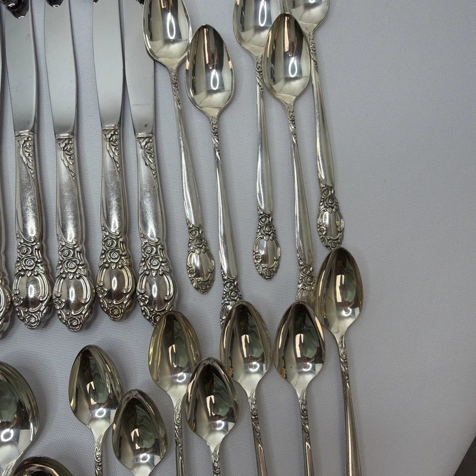 Oneida Community Ballad Country Lane Rose Pattern Set for 12-  72 PCS - Image 2 of 4