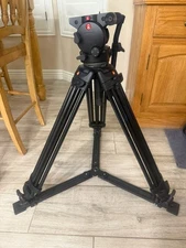 Manfrotto Video 526 Pro Fluid Video Head 545GB Video Tripod
