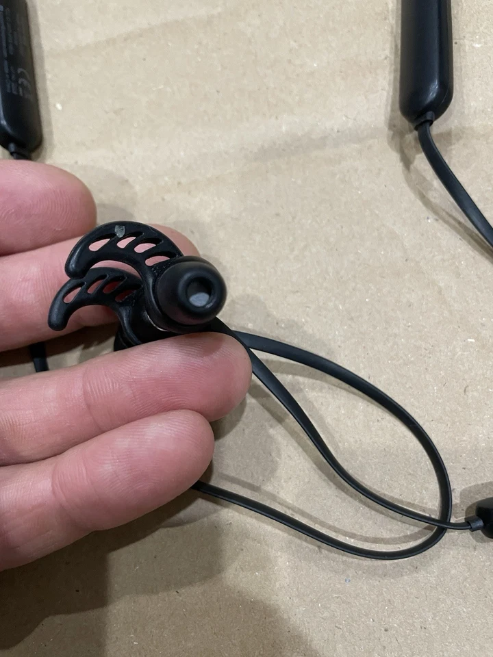 Avantree NB16 Bluetooth Neckband Headphones Earbuds - Works Great - Excellent - Image 3 of 4