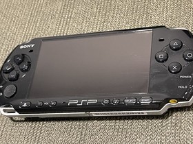 Sony PSP-3000 BLACK TESTED w/ MGS Portable Ops and Star Wars BattleFront + Case
