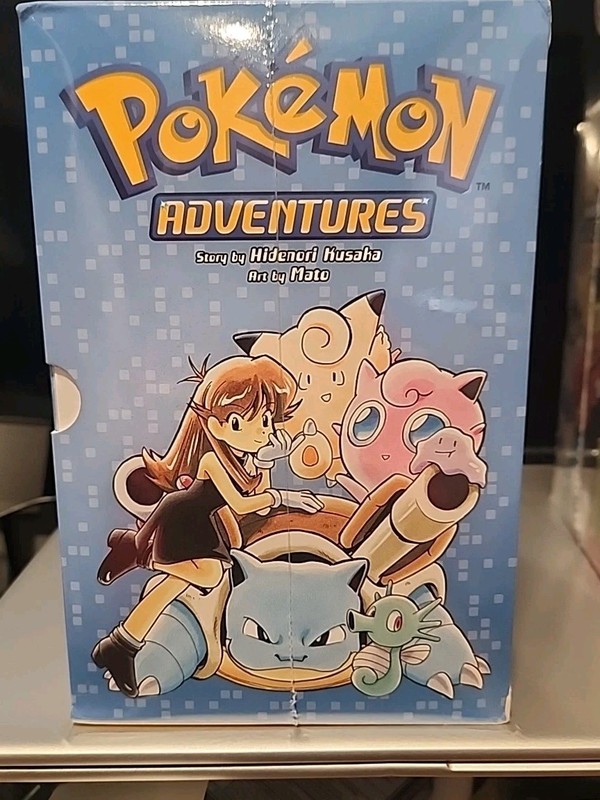 Pokémon Adventures Red & Blue Box Set Volume 1-7  Sealed